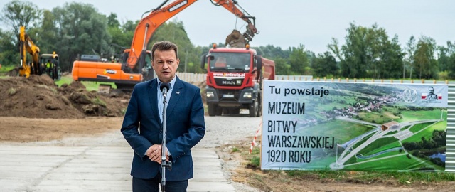 Konferencja ministra obrony nardowej w sprawie budowy Muzeum Bitwy Warszawskiej_1_fot. MON.jpg 
